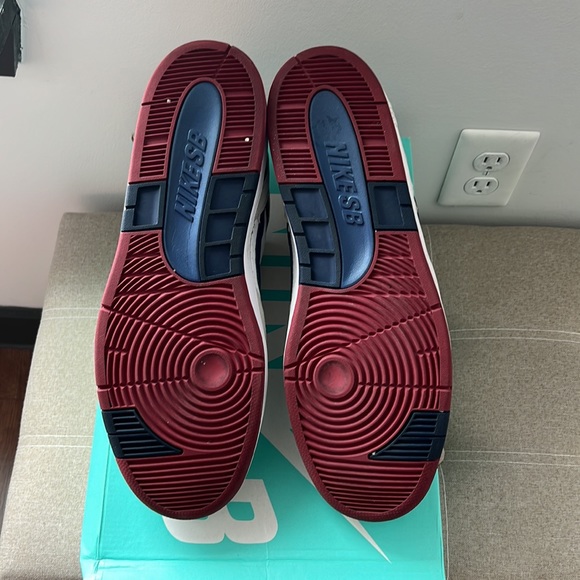 Nike SB Air Force II Low ‘76ers’ - Picture 6 of 6